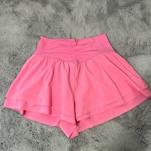 aeire flowy shorts